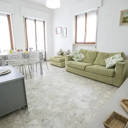 Apartment Le Palme 2 Pineto